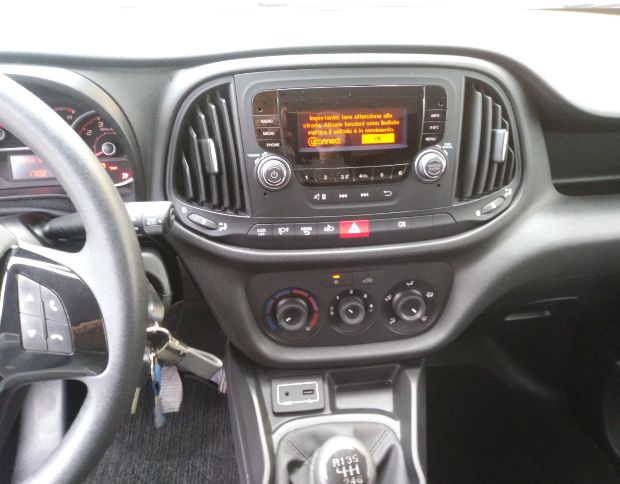Fiat Doblo 1.3 mjt foto 5