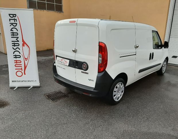 Fiat doblo 1.3 mjt MAXI foto 2