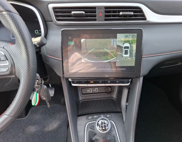 MG zs luxury foto 14