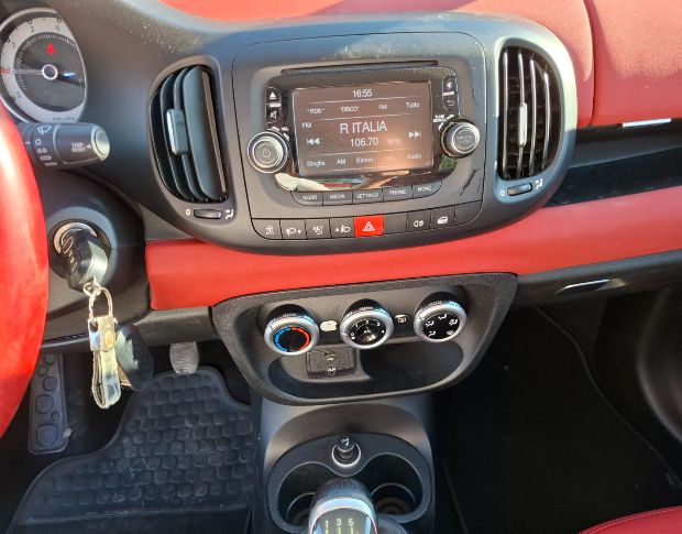 Fiat 500l lounge foto 11