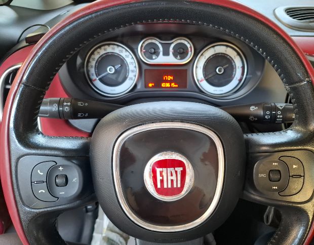 Fiat 500l lounge foto 10