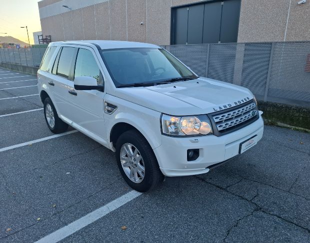 Land Rover Freelander2 se foto 2
