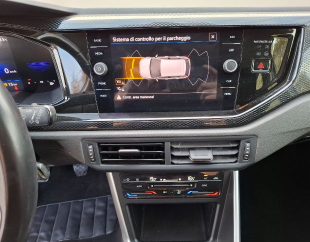 Volkswagen polo Life foto 12