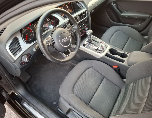 Audi a4 s-line foto 11