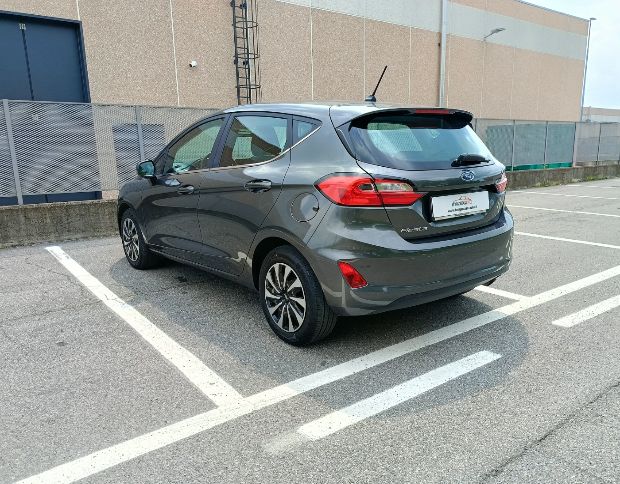 Ford Fiesta titanium foto 3