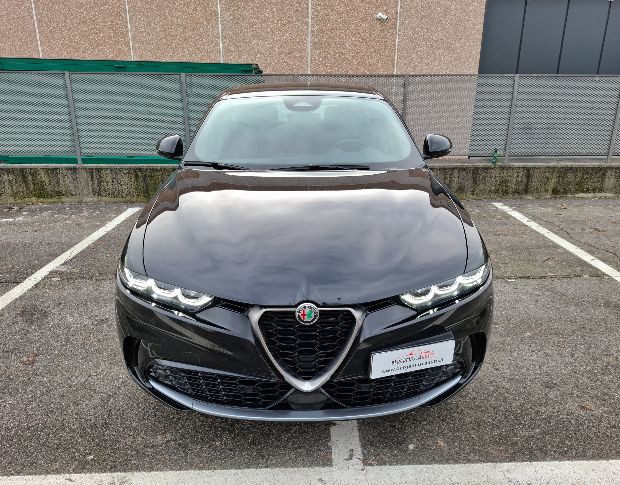 Alfa Romeo Tonale 1.5 hybrid 160CV foto 1