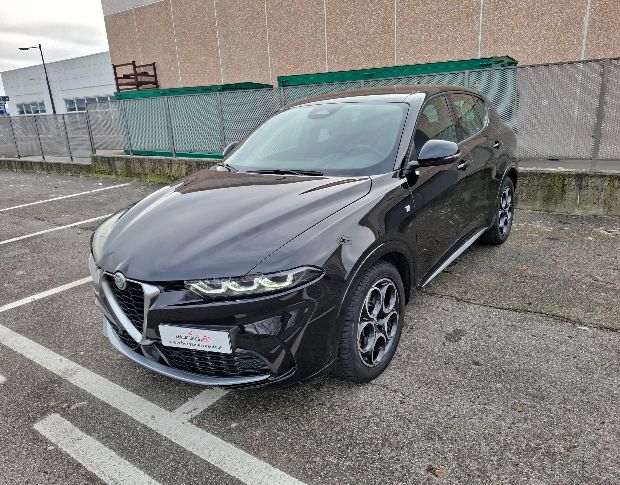 Alfa Romeo Tonale 1.5 hybrid 160CV foto 5