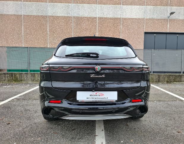 Alfa Romeo Tonale 1.5 hybrid 160CV foto 4