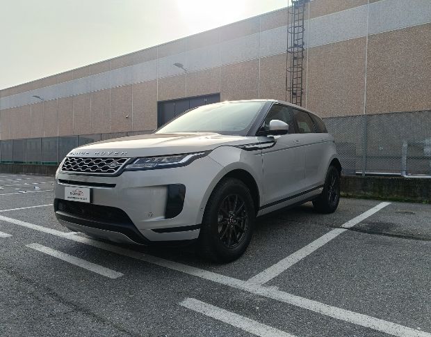 Land Rover Range Rover Evoque 1.5 mhev ibrida foto 2