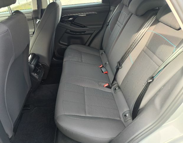 Land Rover Range Rover Evoque 1.5 mhev ibrida foto 11