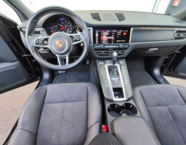 Porsche Macan 2.0 Benzina foto 8