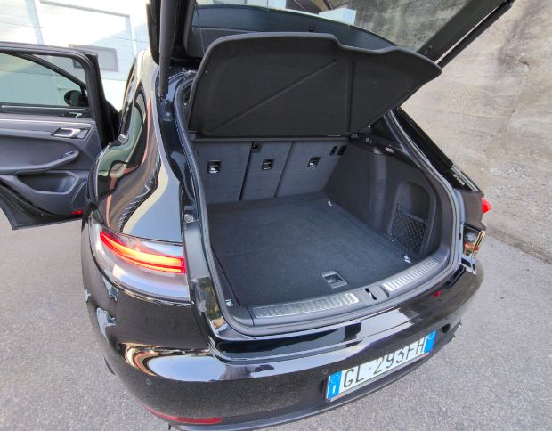 Porsche Macan 2.0 Benzina foto 12