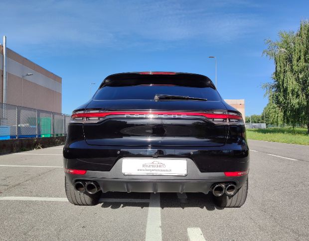 Porsche Macan 2.0 Benzina foto 5