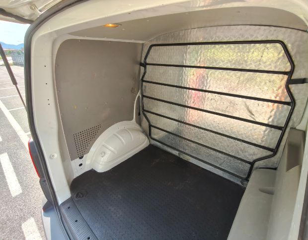 Volkswagen Trasporter Combi 6 posti foto 11